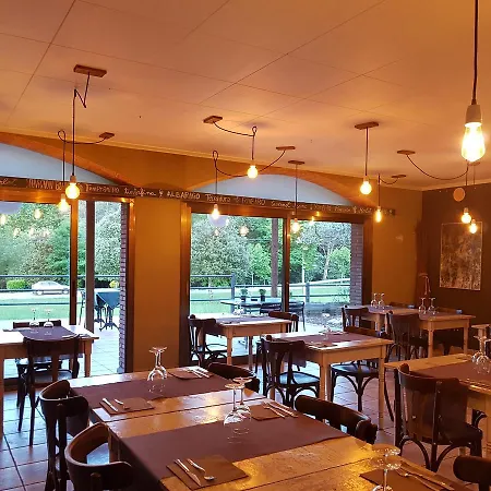 De L'aigua Hotel *