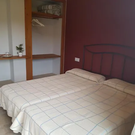 De L'aigua Hotel *